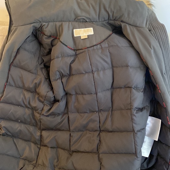 Michael kors gray puffer down winter fur trimmed jacket - Picture 8 of 12